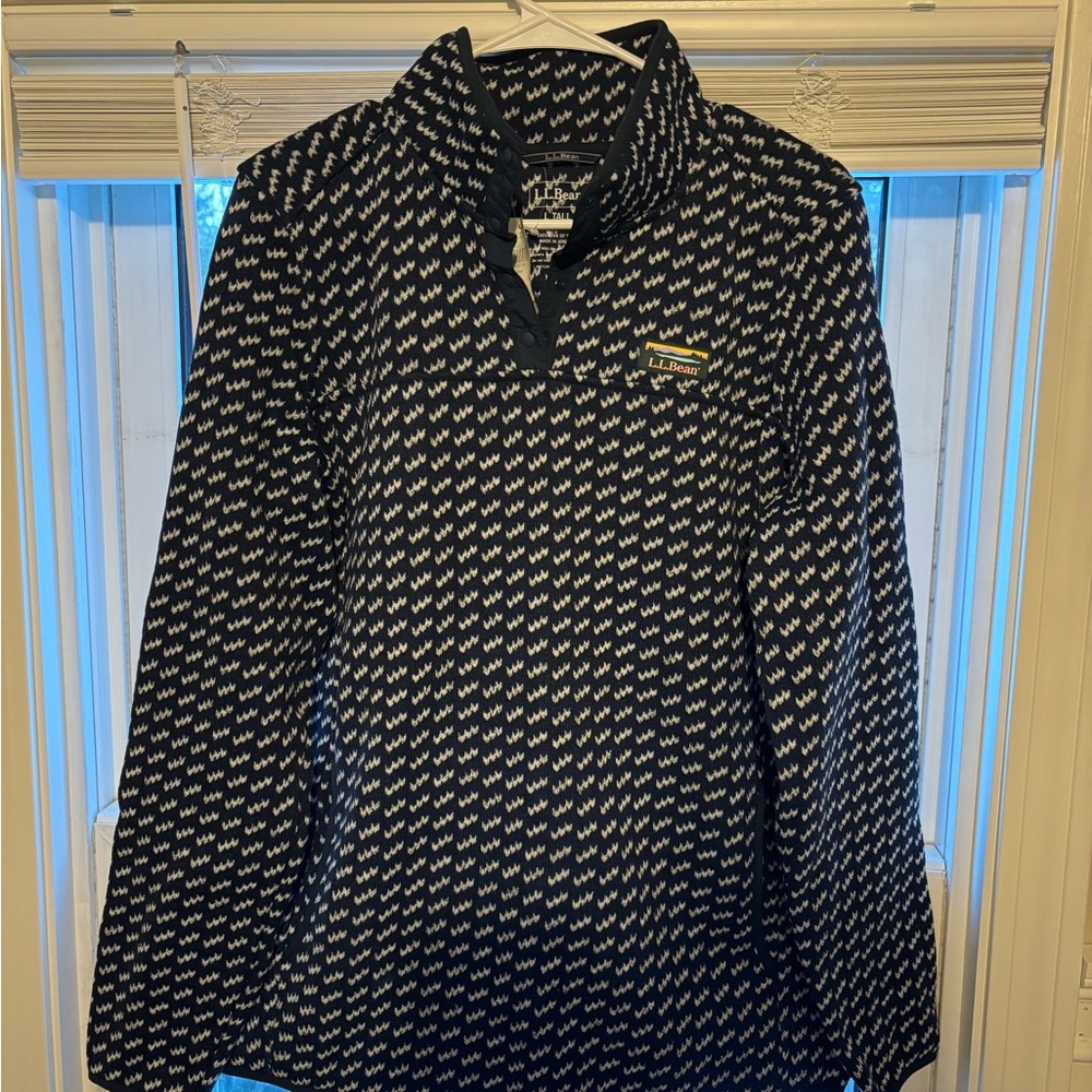 L.L. Bean Navy and White Sweater